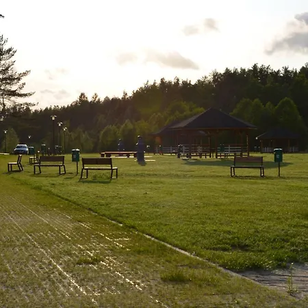 別荘 Letniskowy Nad Jeziorem U Arturow Kamienica Królewska