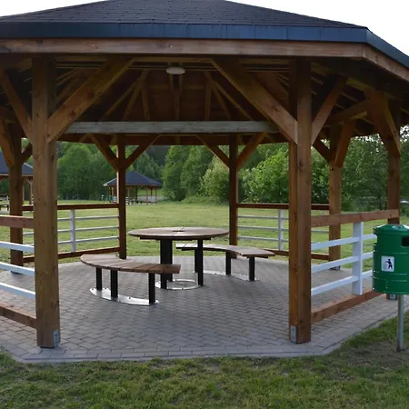 Letniskowy Nad Jeziorem U Arturow Kamienica Królewska