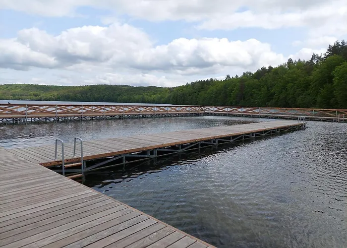 Letniskowy Nad Jeziorem U Arturow *